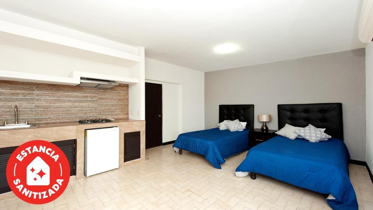 Econosuites Monterrey Eksteriør billede